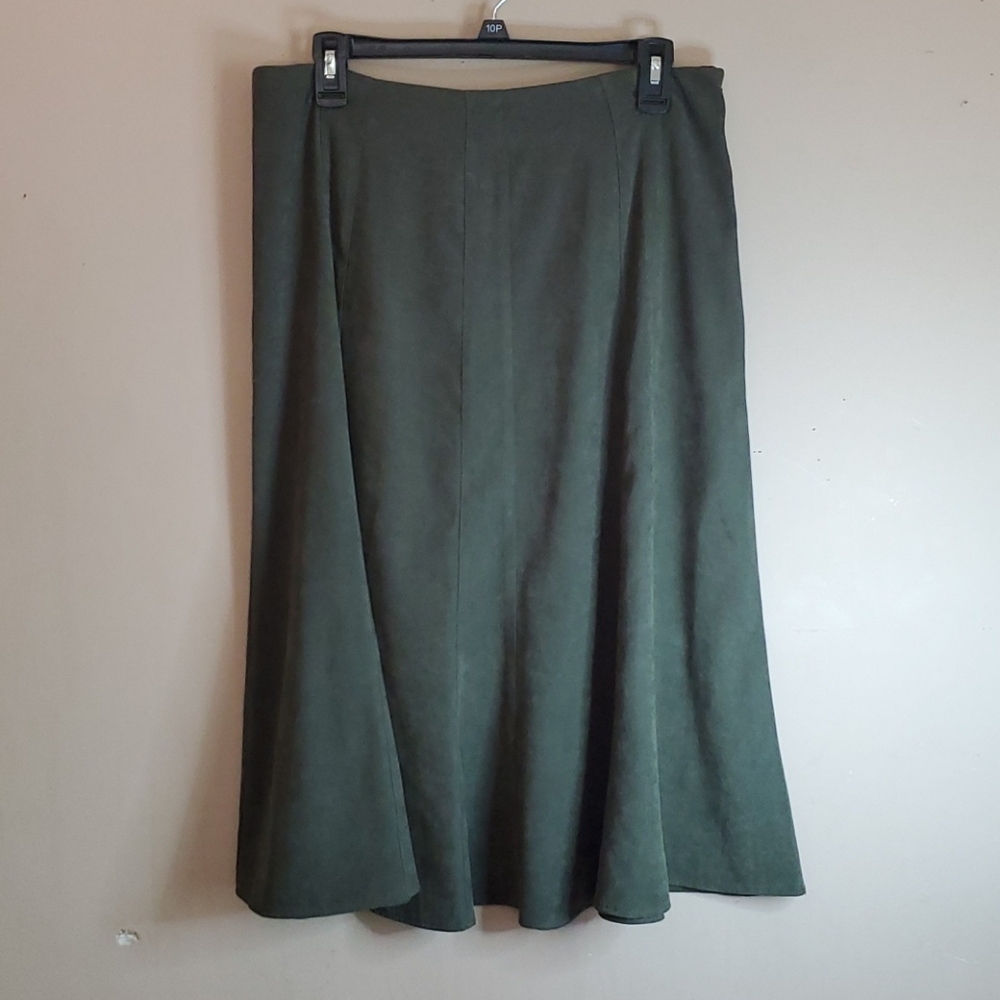 Dressbarn green/olive skirt size 10